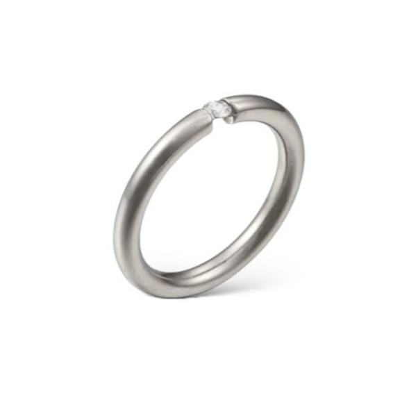 A silver ring or a gold ring with a sparkling centre. Sustainable, anti tarnish, hypoallergenic. The perfect gift.