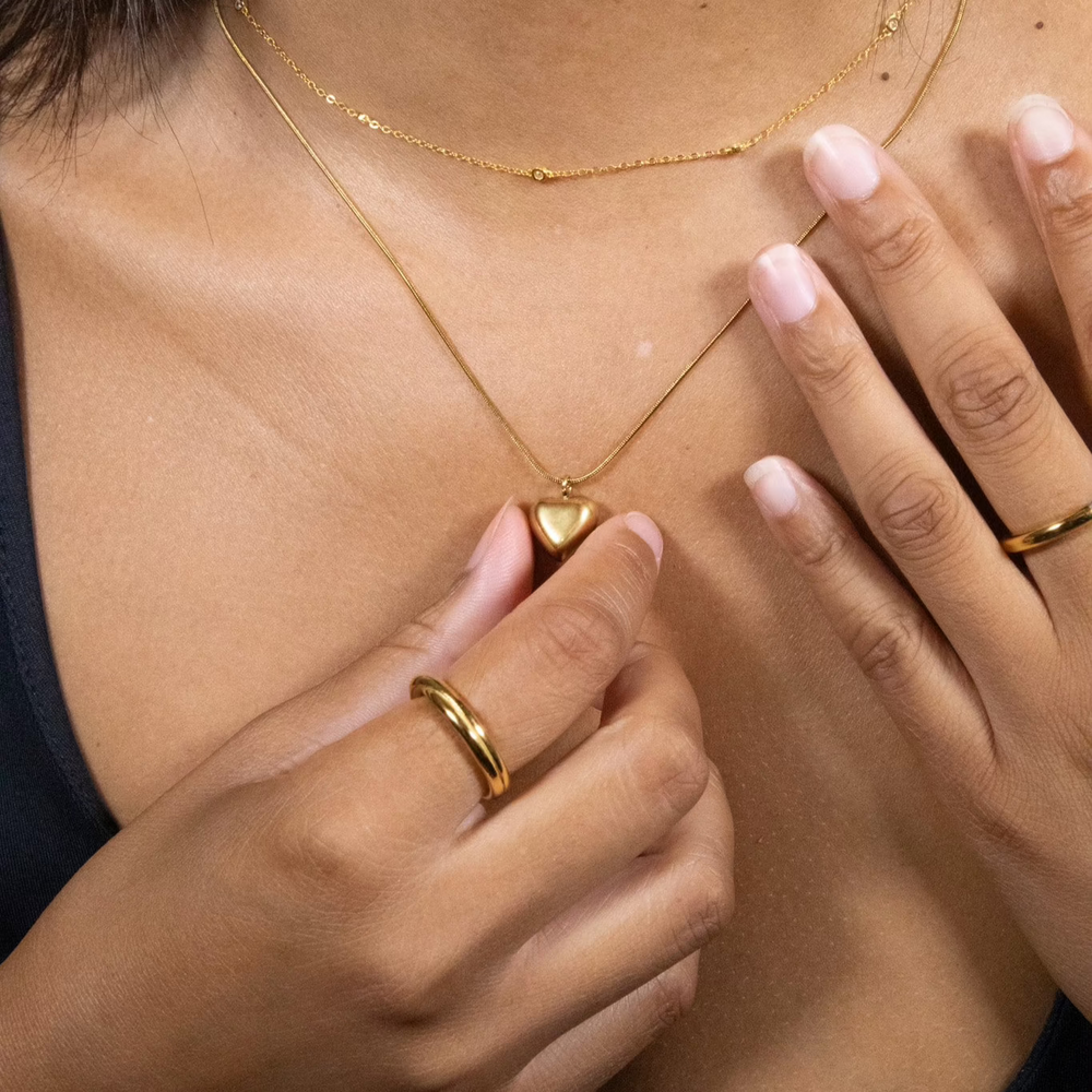 A heart necklace on a gold chain. Made from recycled gold. A perfect gift for the one you love.